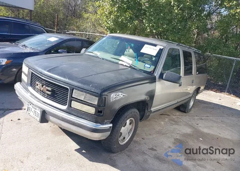 1999 Chevrolet Suburban 1500 Lt z USA, uszkodzony, nr VIN 3GNEC16R6XG226226